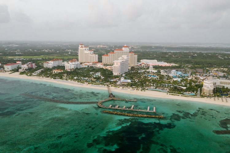 Hotels And Resorts On The Nassau Coast