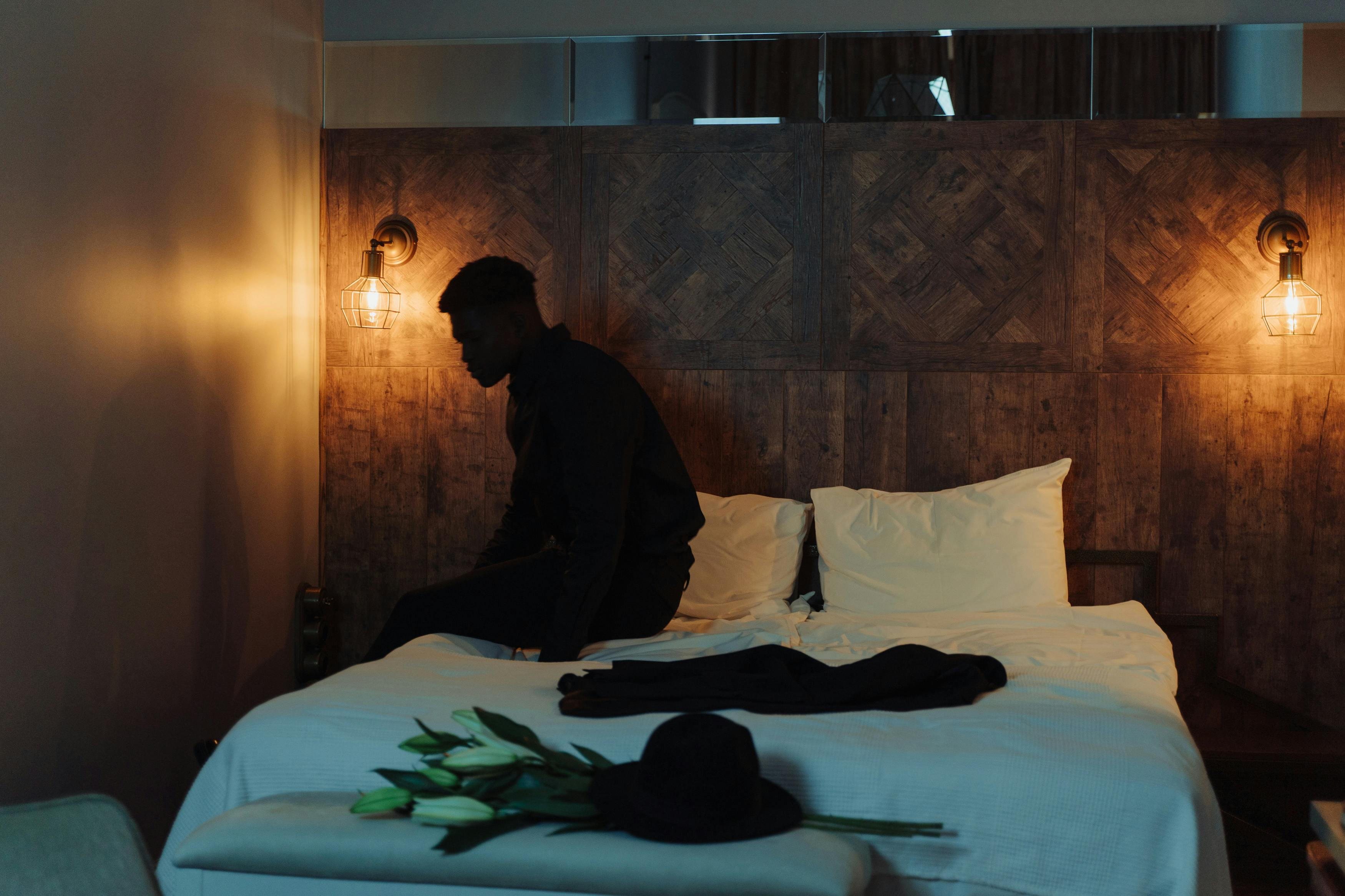 Marriott Projects Weak Room Revenue Growth On Sluggish US Budget Travel Demand — Photo by cottonbro studio on Pexels