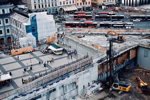 Základová fotografie zdarma na téma architektura, auta, autobusy