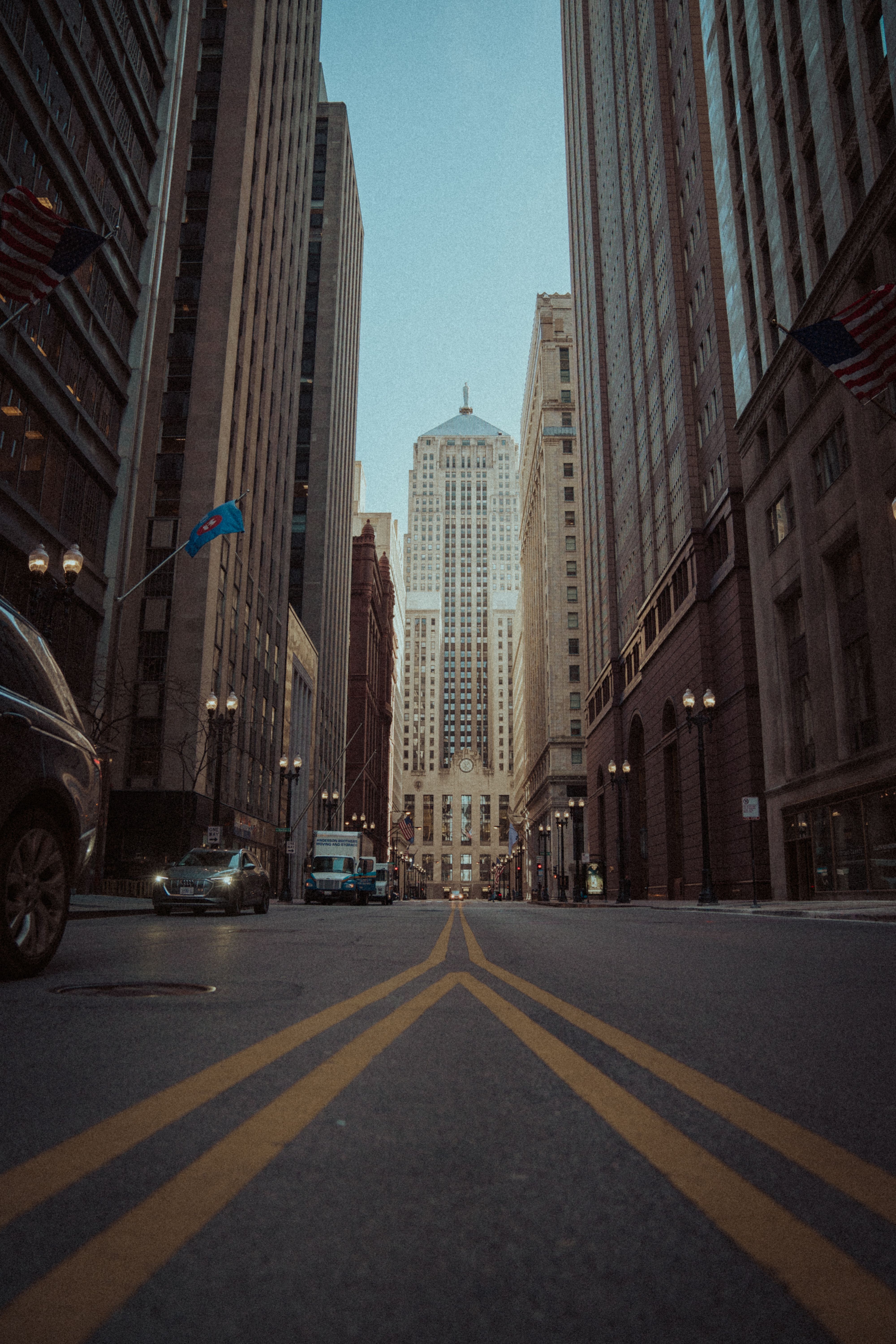 How to find quiet frames in a busy city walk — good subjects to look for