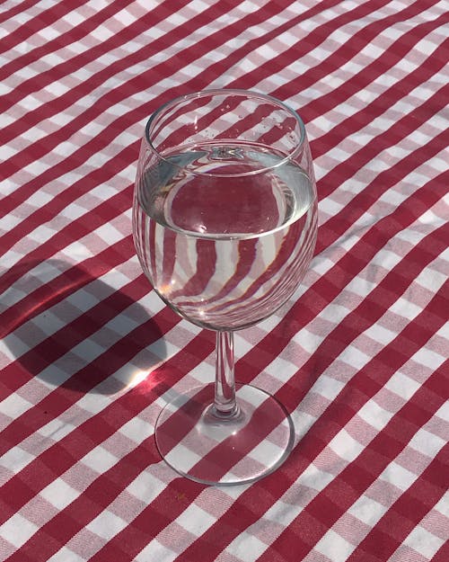 Foto profissional grátis de água, copo de vinho, fechar-se
