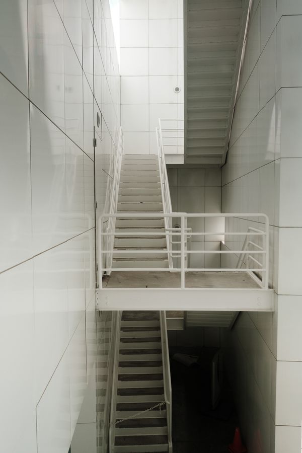 Stairwell study by Airam Dato-on on Pexels