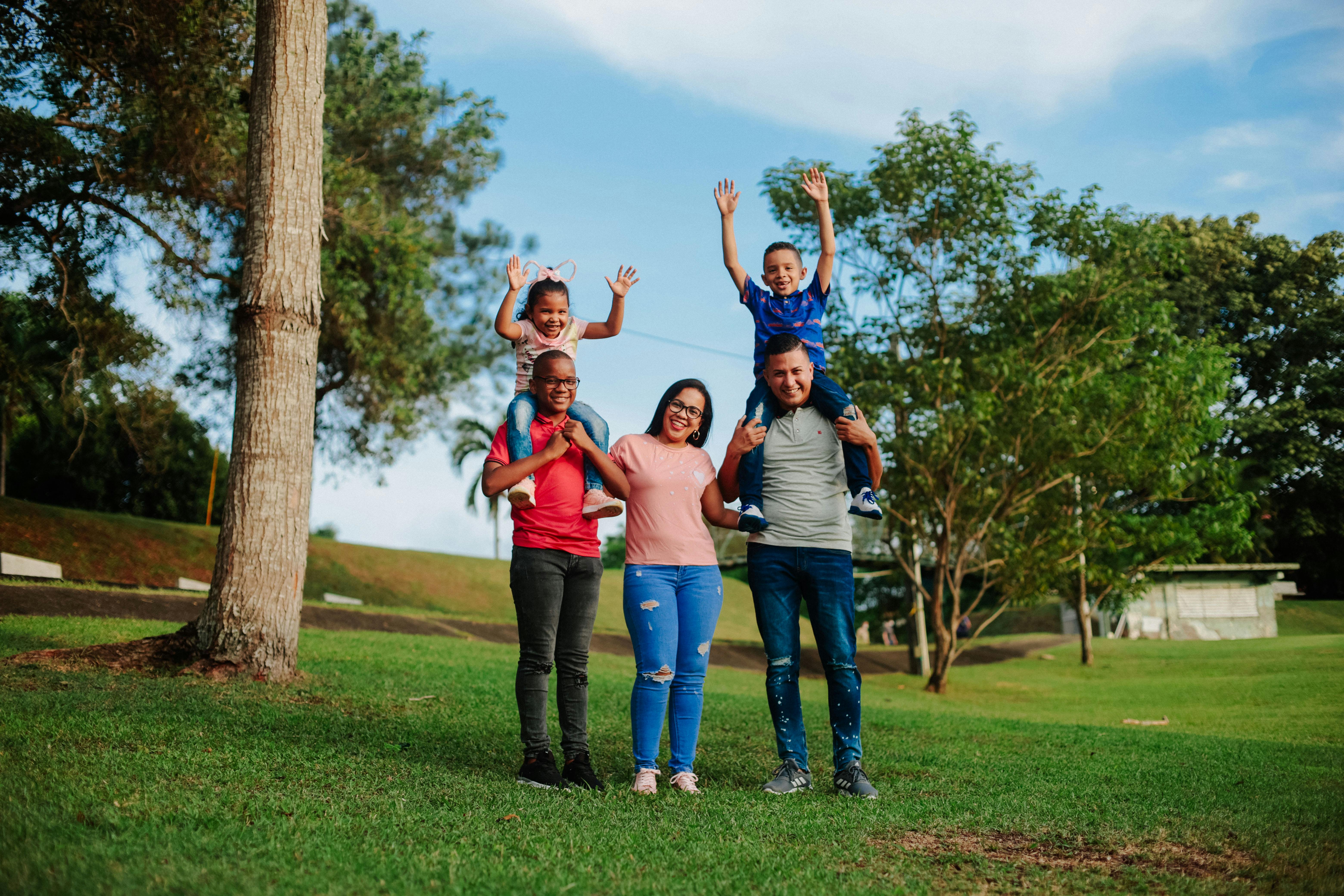 Best Cheap Life Insurance Companies — Photo by Luis Quintero on Pexels