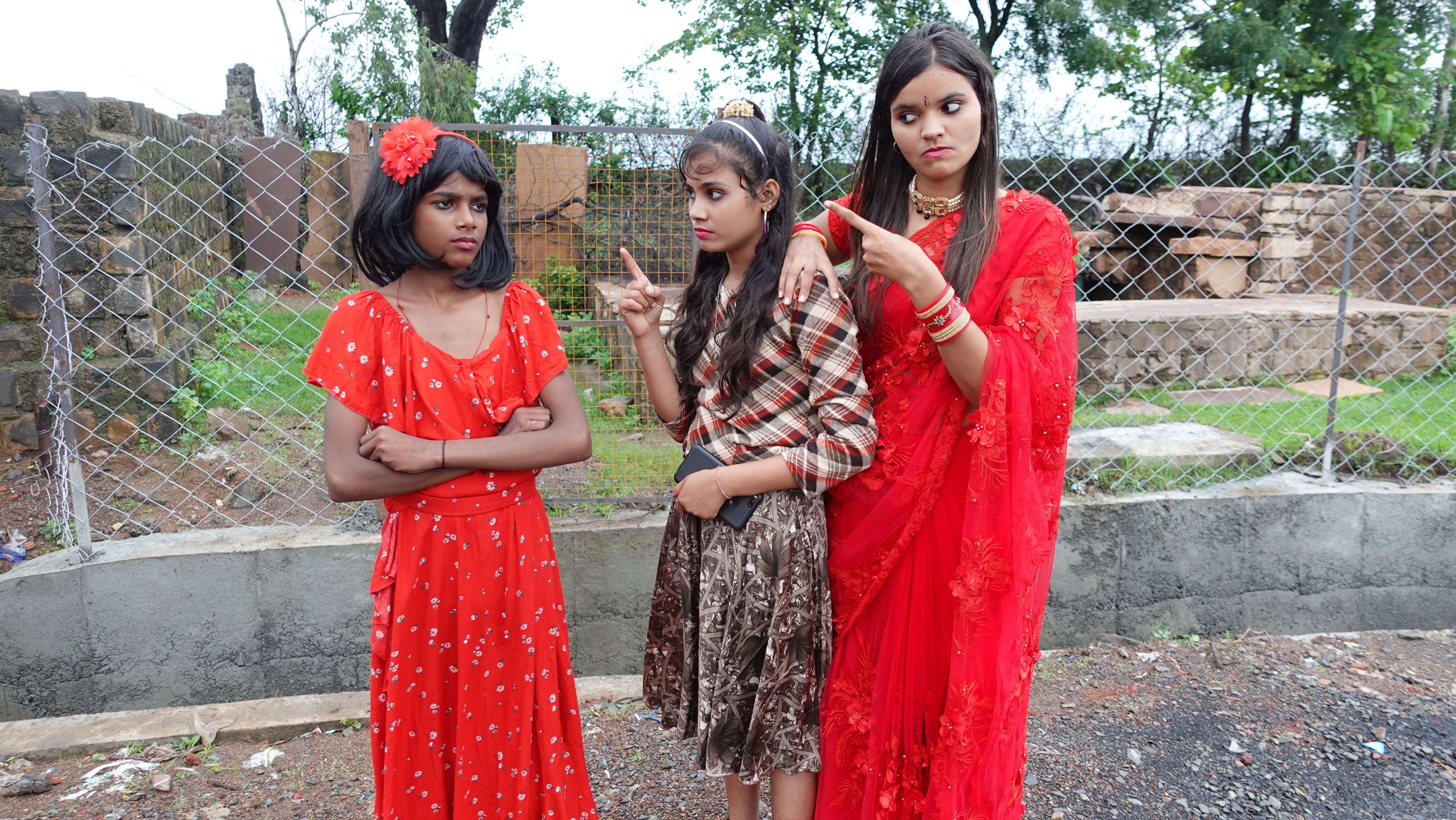 Thimmarajupalli TV Movie Review And Rating |Kiran Abbavaraam — Photo by Sonam Prajapati on Pexels