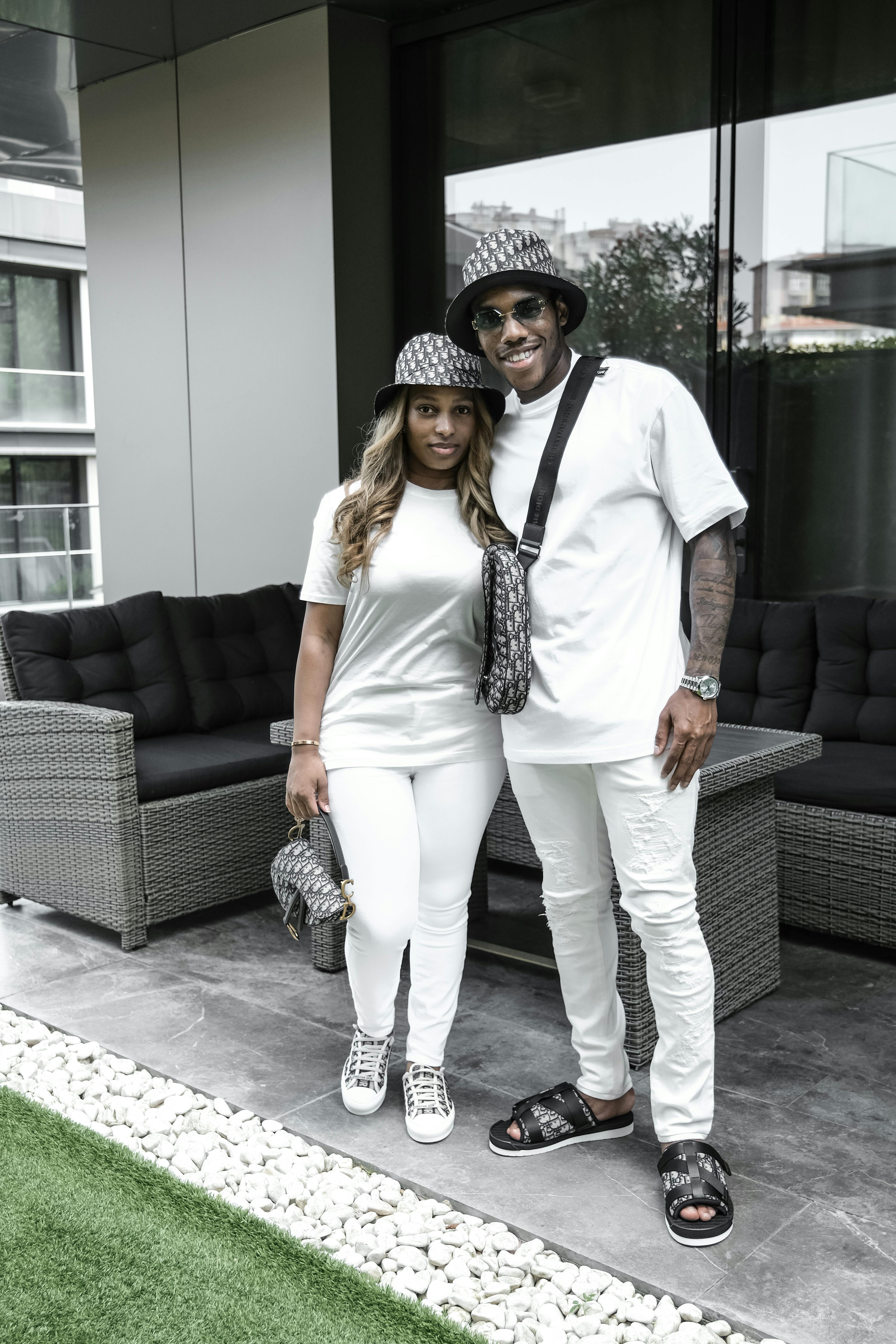 Black And White Photos Of Lovers