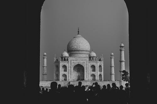 Grayscale Photo of Taj Mahal