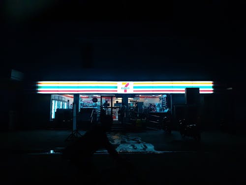 Free A Convenience Store at Night Stock Photo