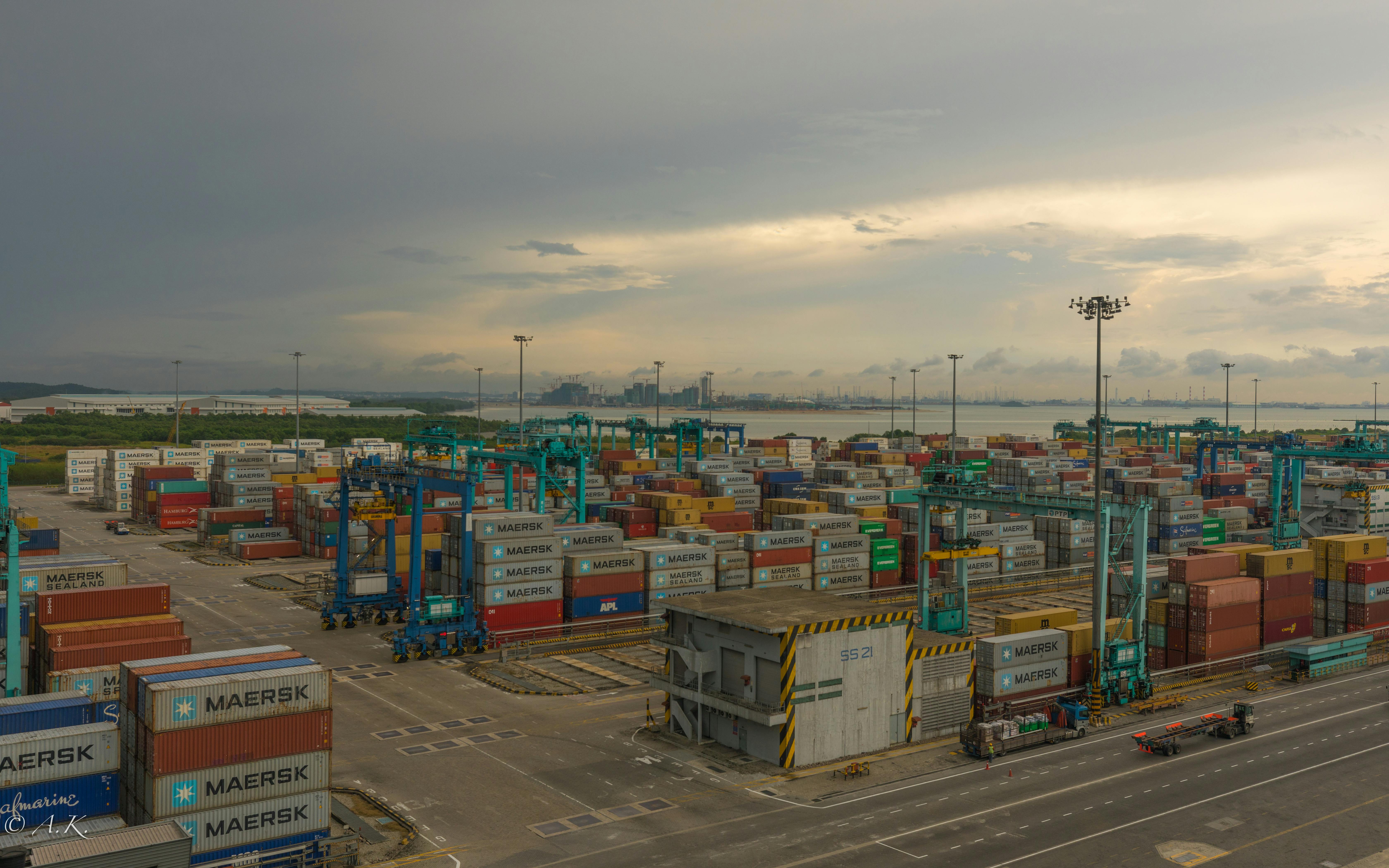 free-stock-photo-of-a-container-terminal