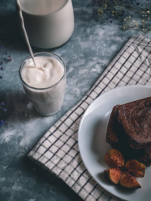 Foto profissional grátis de alimento, bebida, bolo