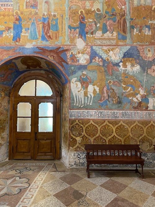 Ilmainen kuvapankkikuva tunnisteilla fresko, kirkko, muuri