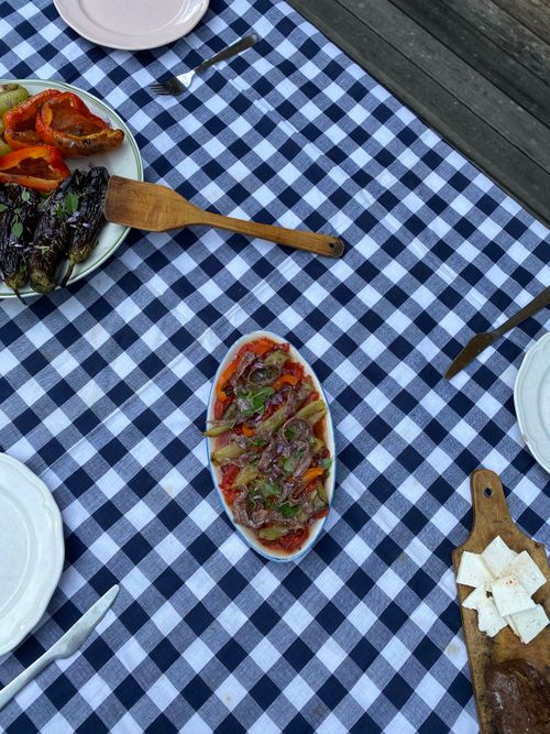 Free Overhead shot of a beautifully arranged outdoor dining table with fresh dishes. Stock Photo