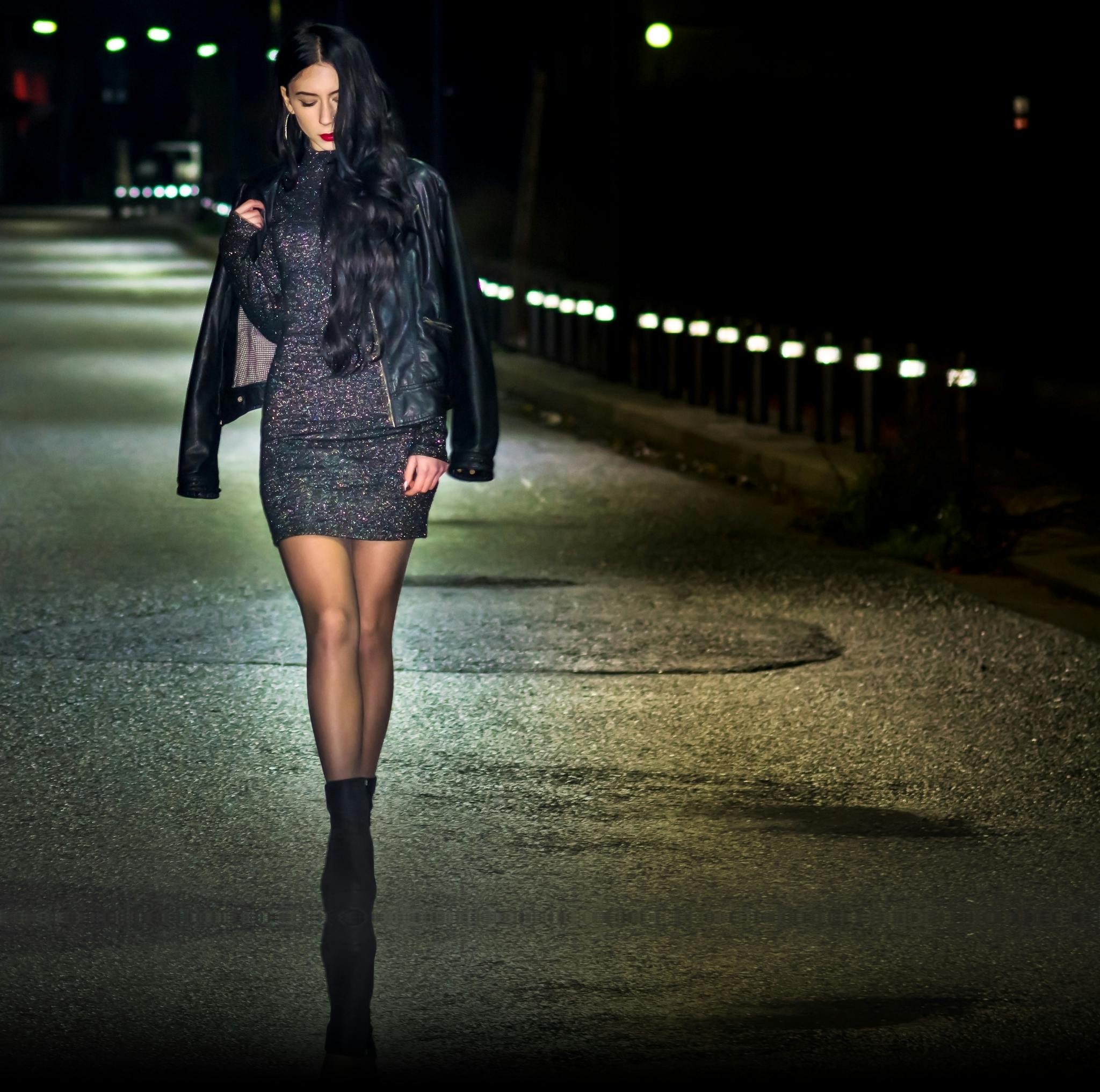 Woman Standing on the Center of the Road · Free Stock Photo