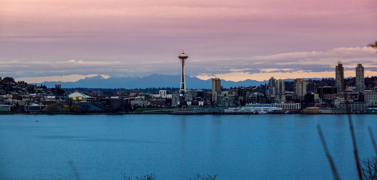 Strategic Rate Navigation in Washington's Peak Spring Market: What Buyers Need to Know Now