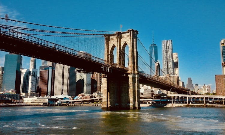 Brooklyn Bridge, New York