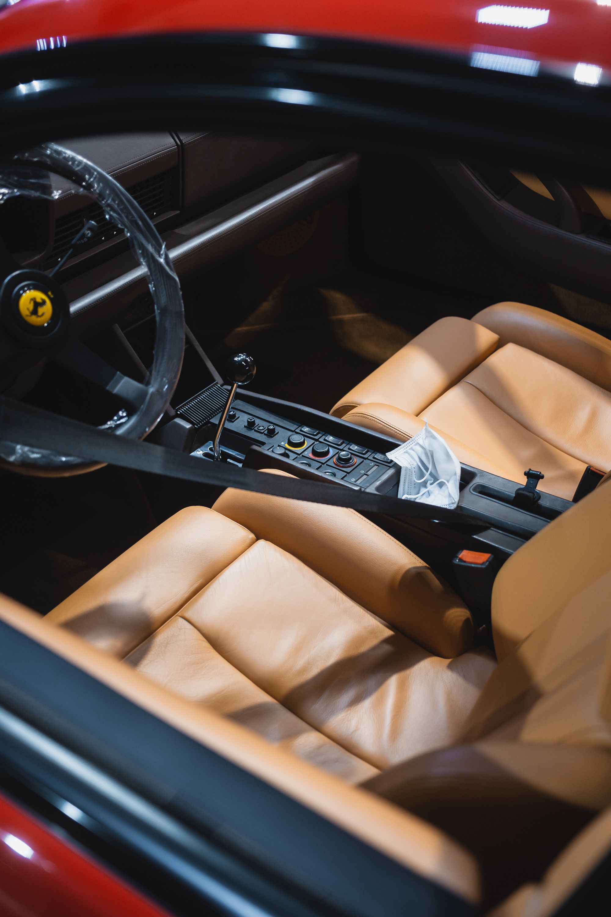 Intérieur luxueux d'une voiture de sport