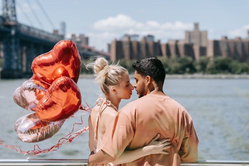 Kostnadsfri bild av ballonger, flickvän, hjärtformad