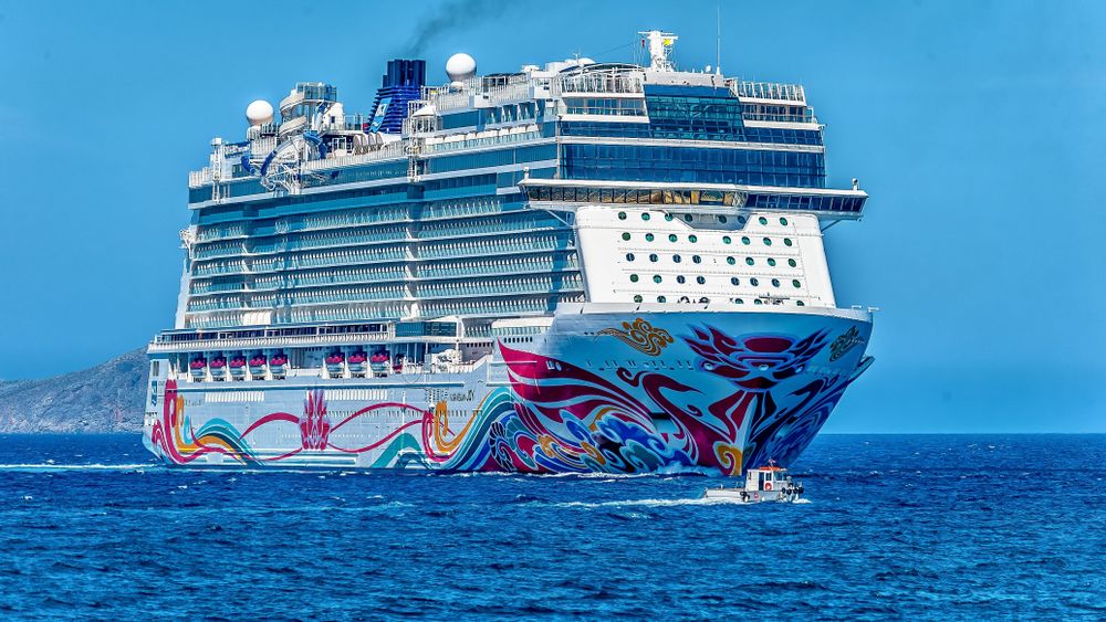 Cruise ship at sea — cruise line logistics