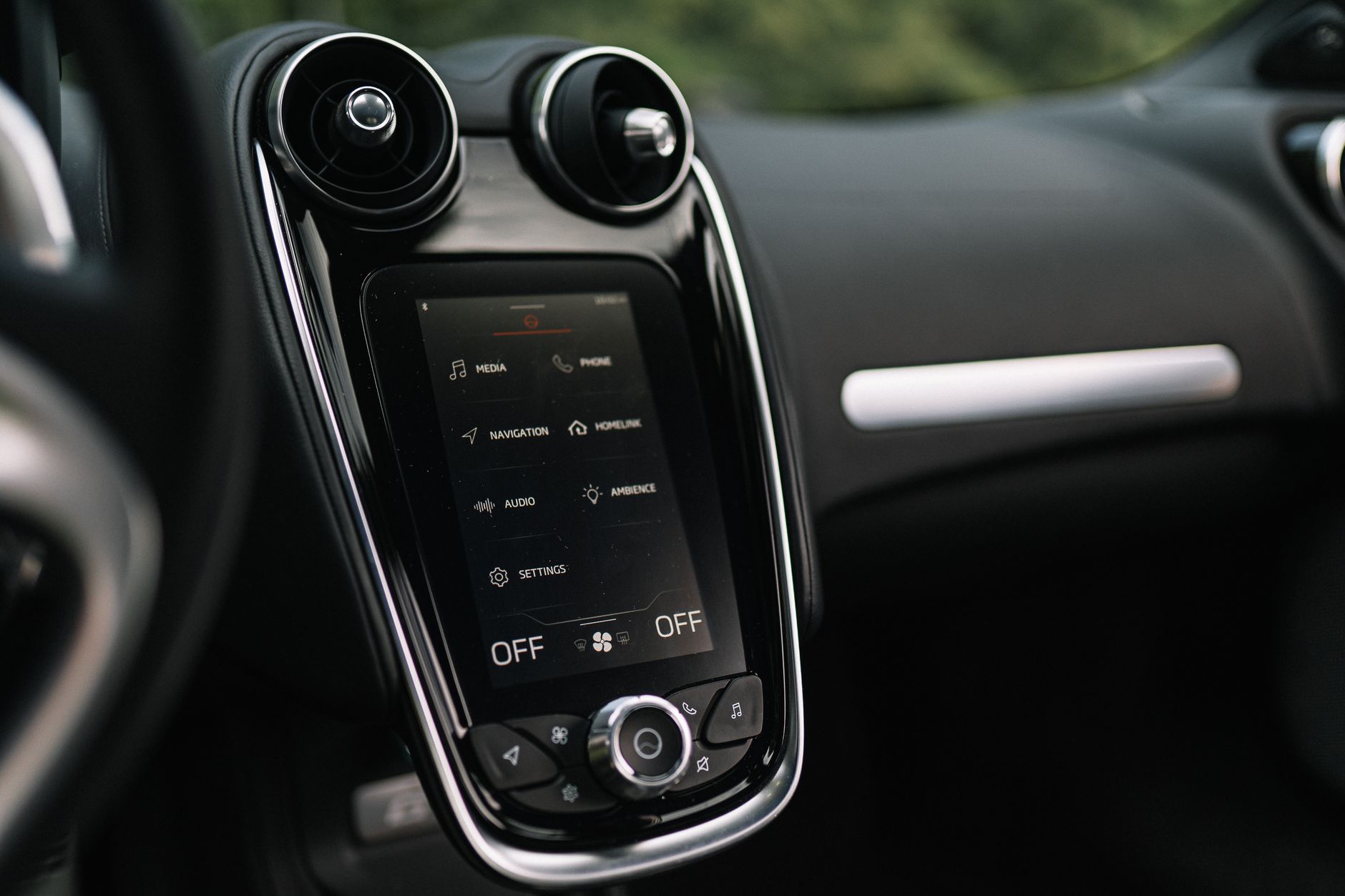 technology: features that actually matter