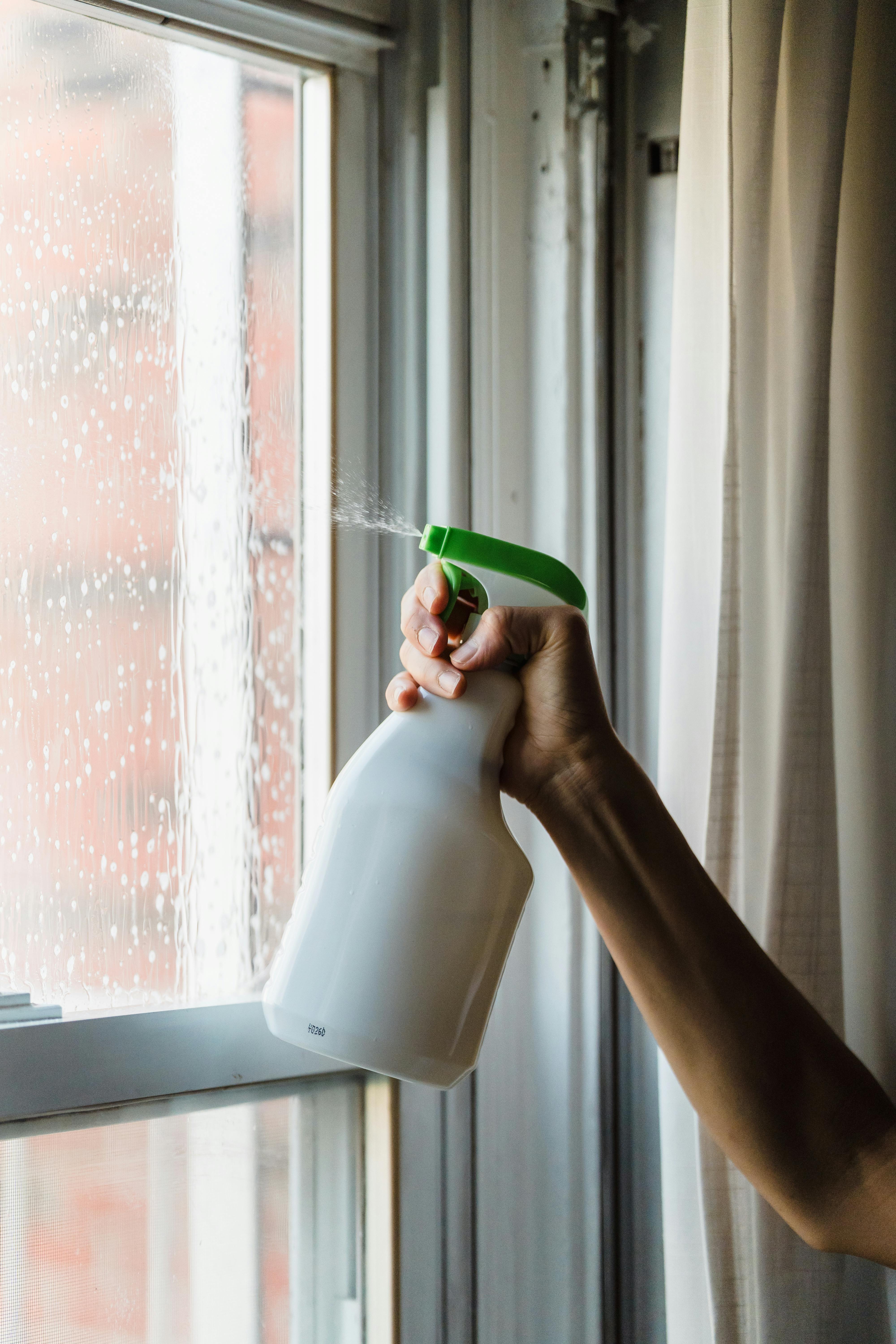1,400+ Window Cleaner Spray Stock Photos, Pictures & Royalty-Free Images -  iStock