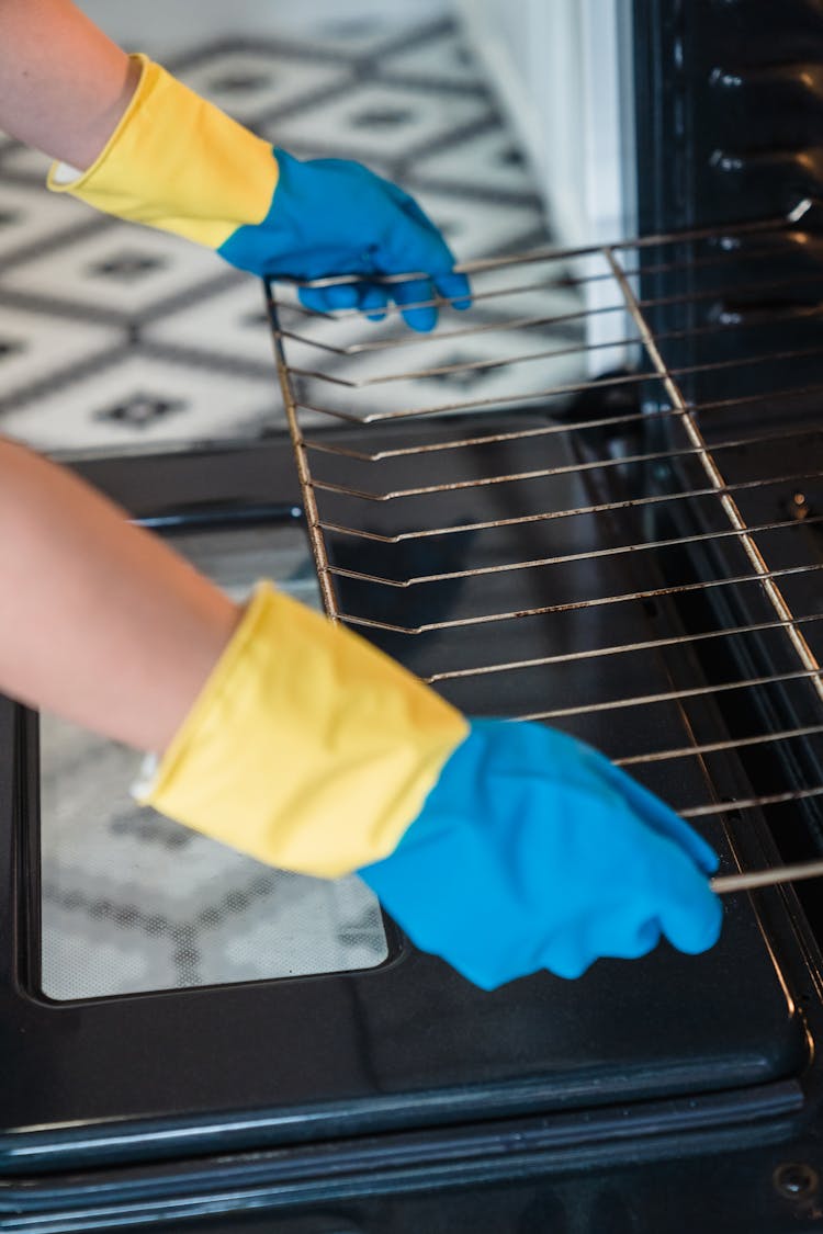 Taking Out Oven Grate