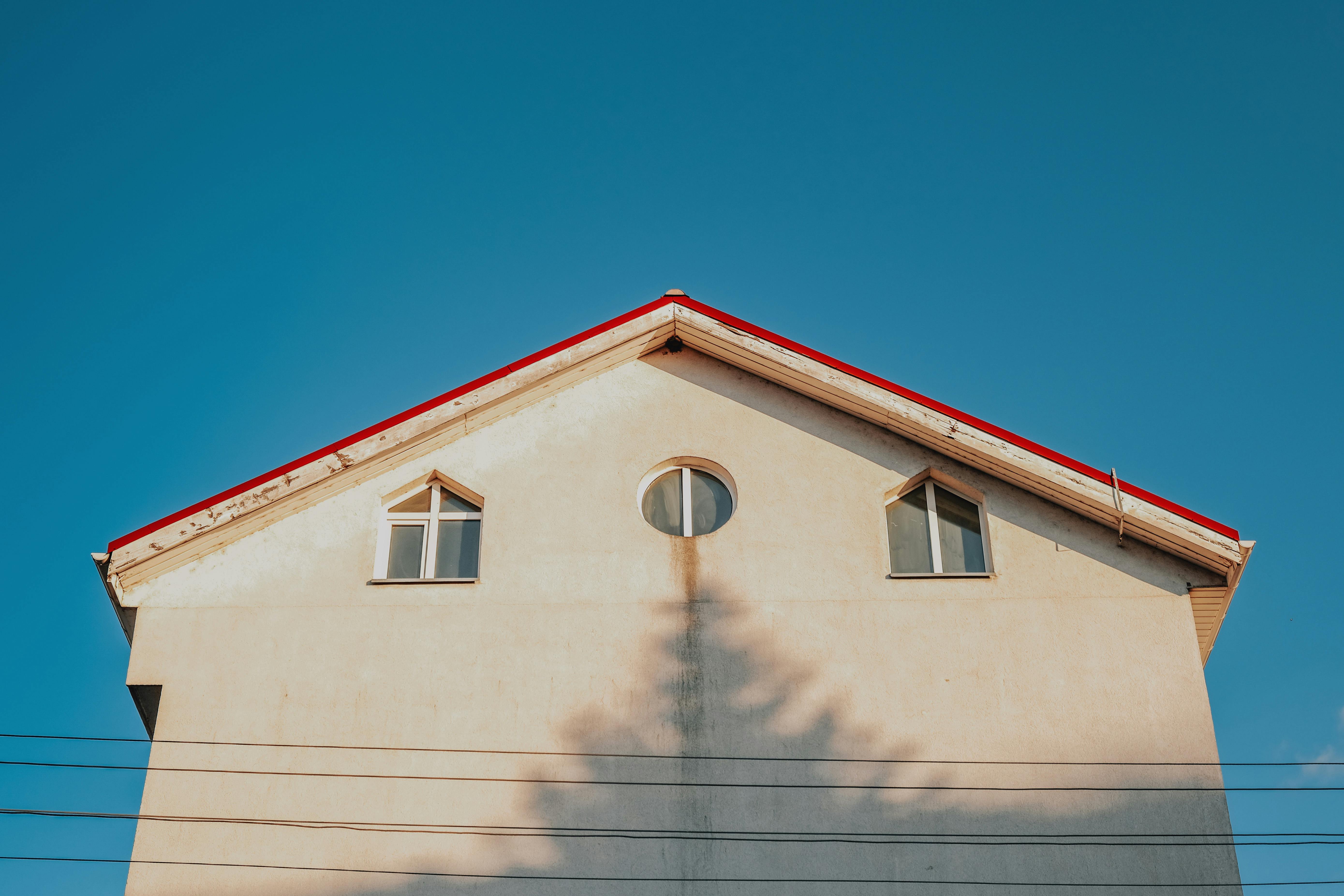 Today's Mortgage Rates Edge Up: April 29, 2026 — Photo by Anca on Pexels
