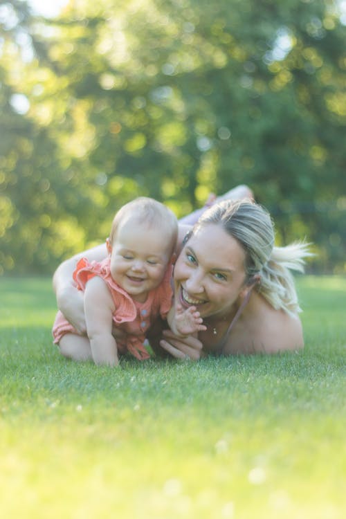 Foto profissional grátis de alegre, bebê, colagem