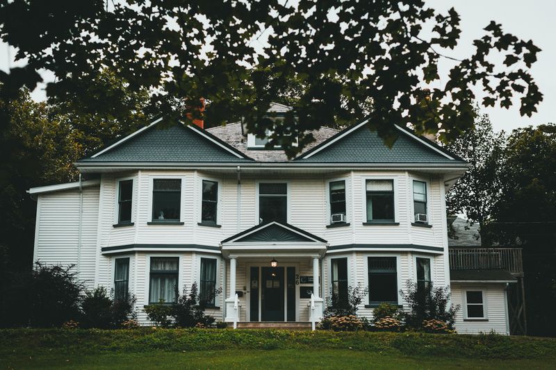 Charming Michigan home listed for sale in the Dexter 48130 market