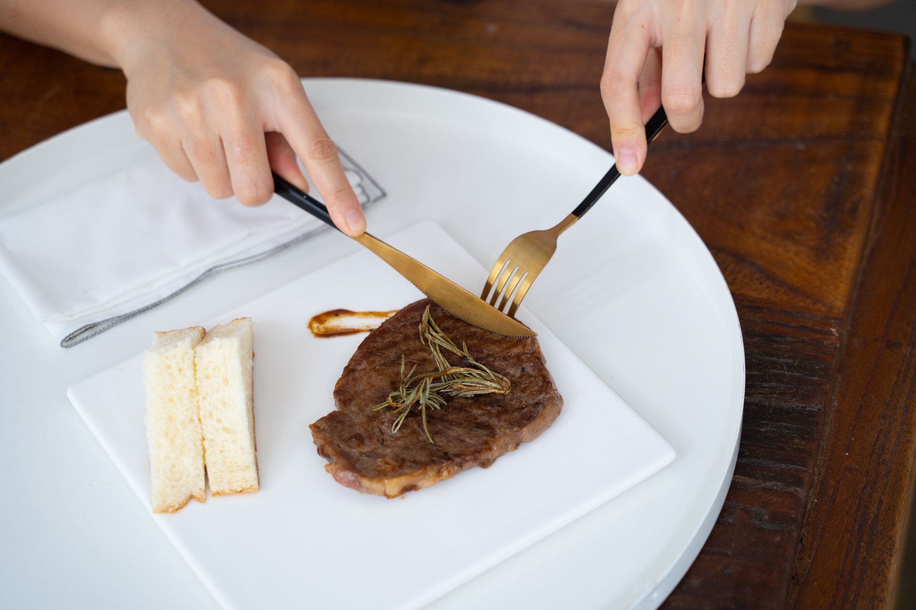 Souris d'agneau gastronomique mijotee