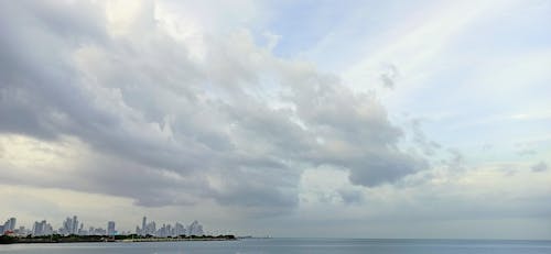 gökyüzü, Mavi gökyüzü, panama şehri içeren Ücretsiz stok fotoğraf