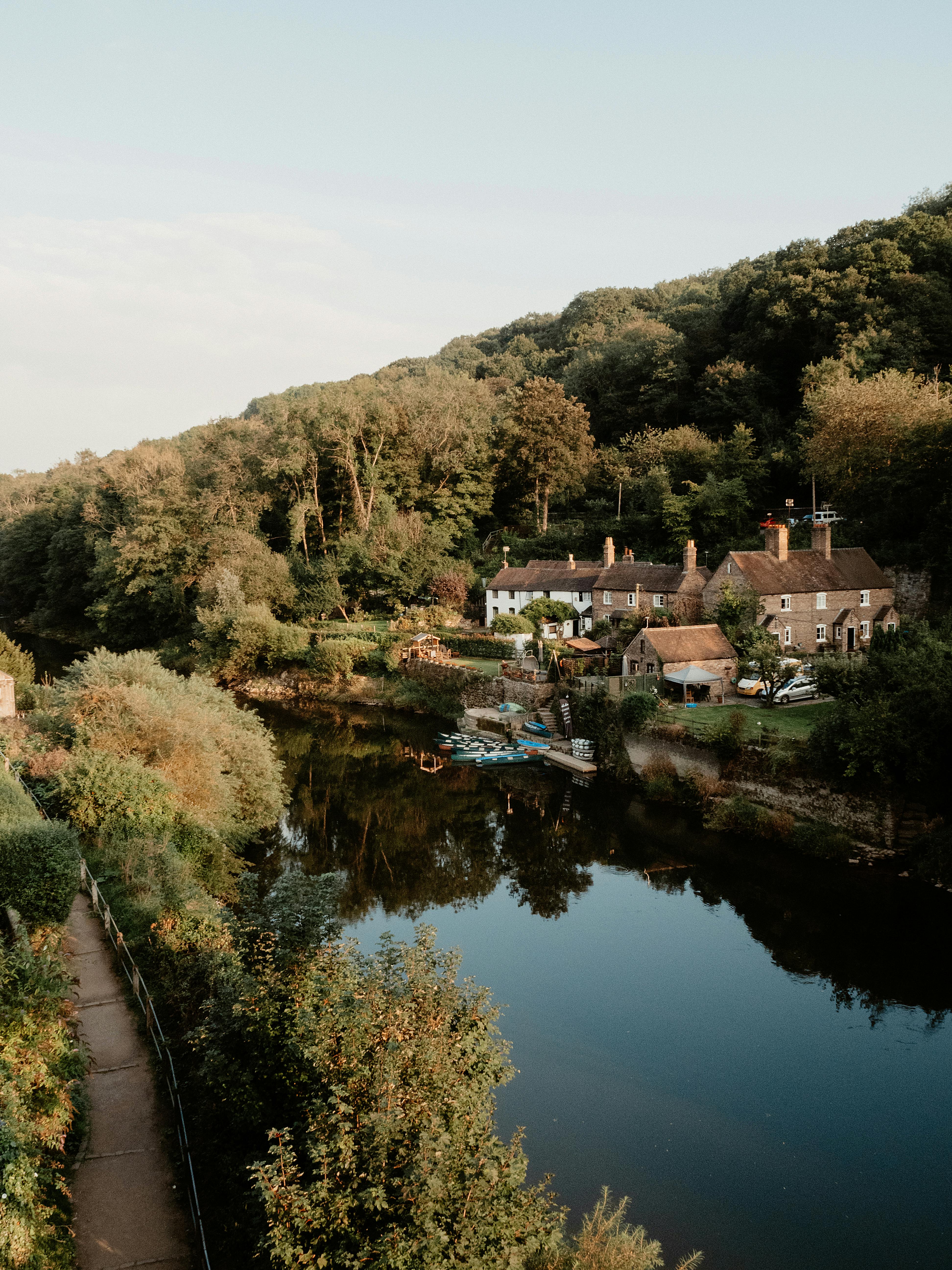 Embracing the Calmness of a Wednesday Morning