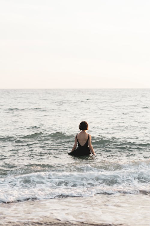 Gratis stockfoto met alleen zijn, droefig, golven