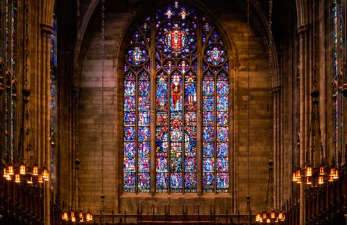 고딕 스타일, 교회 인테리어, 교회 창문의 무료 스톡 사진