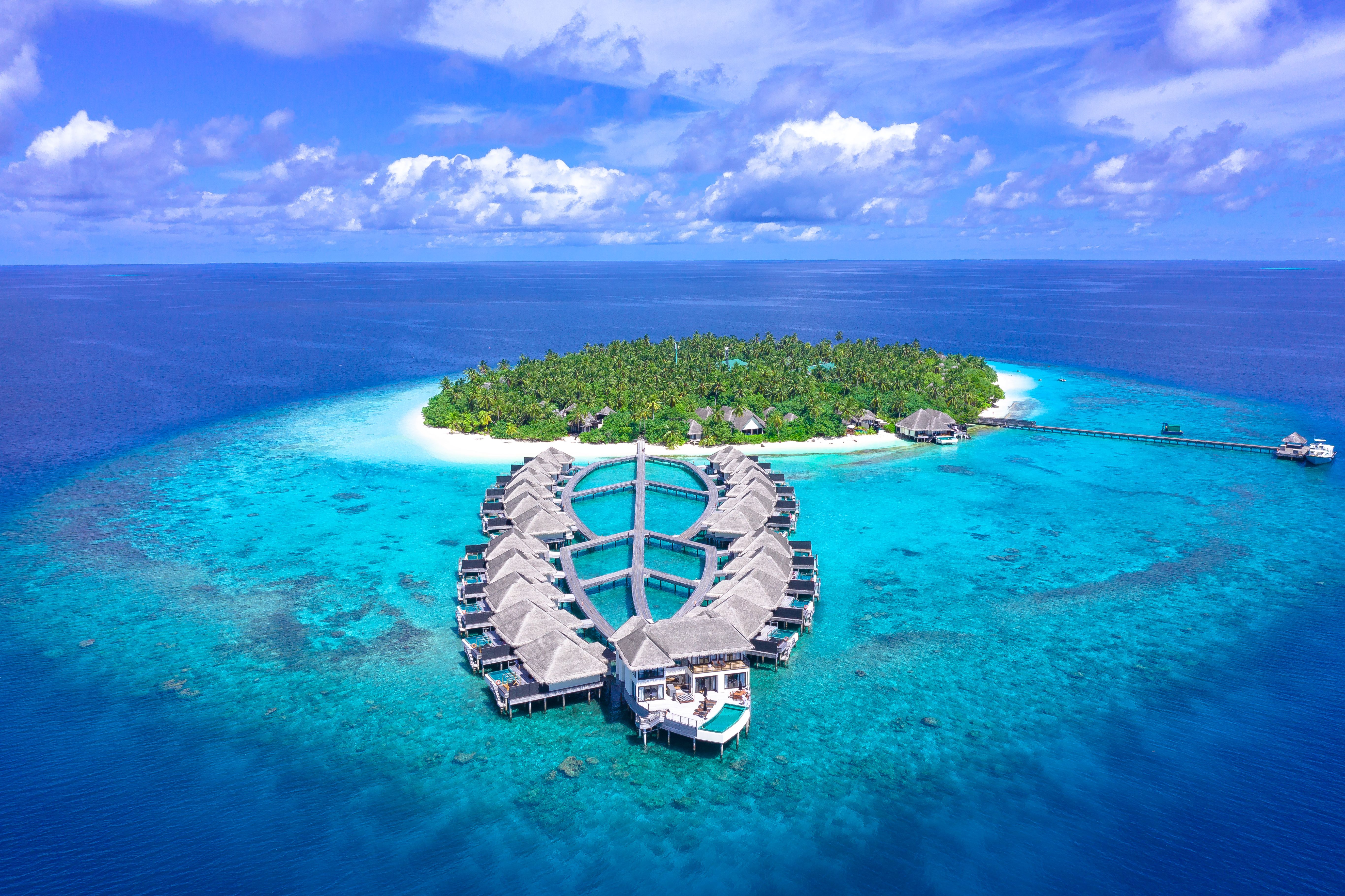 Medhufushi Island Resort 