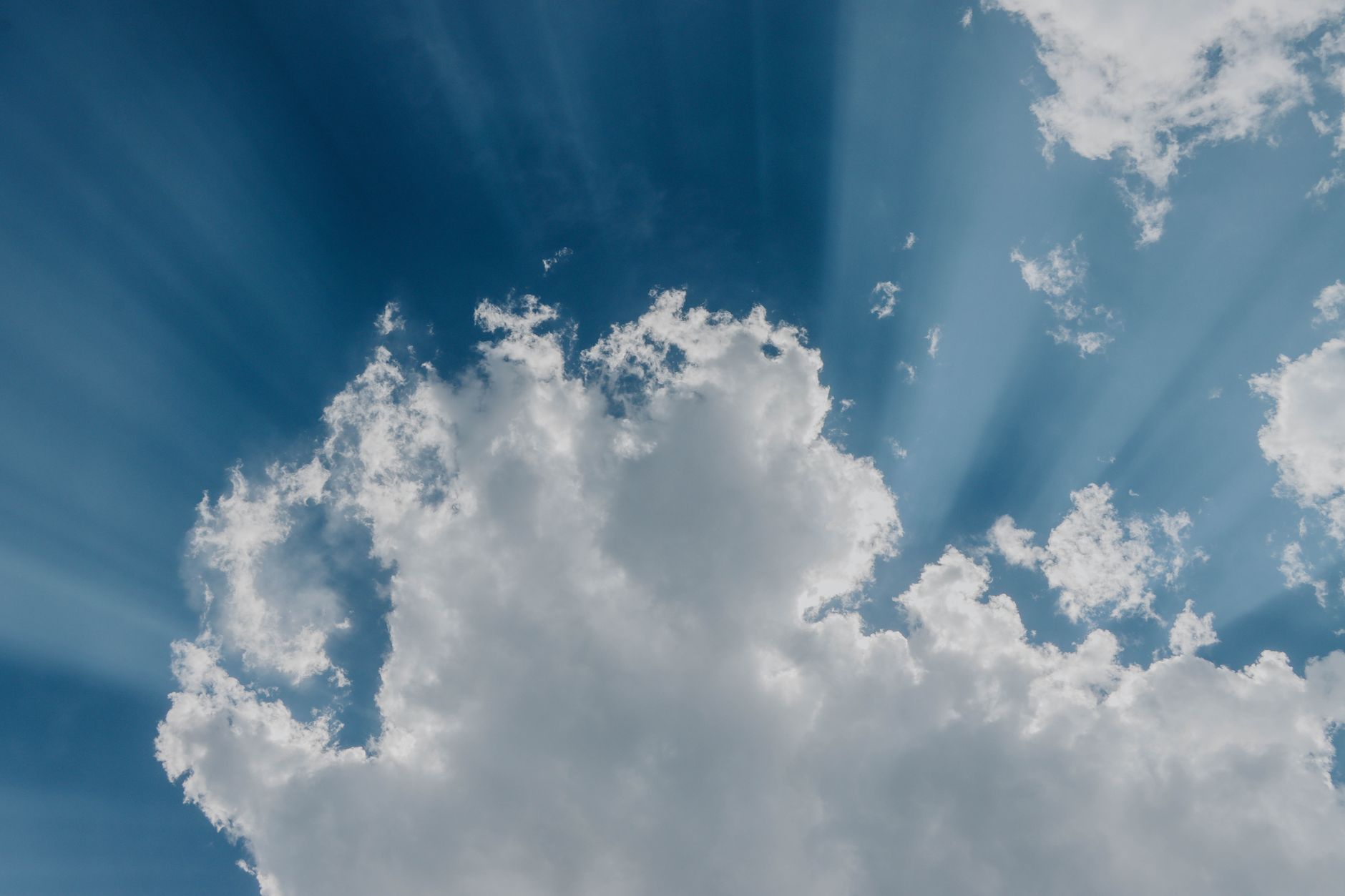 Cloud Orchestration Market Surpasses Multi-Cloud Adoption Trends