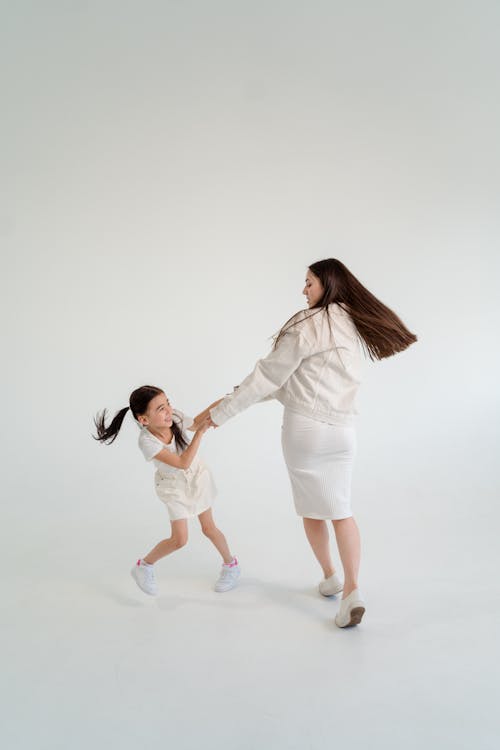 Imagine de stoc gratuită din a fi mamă, alb, aleargă