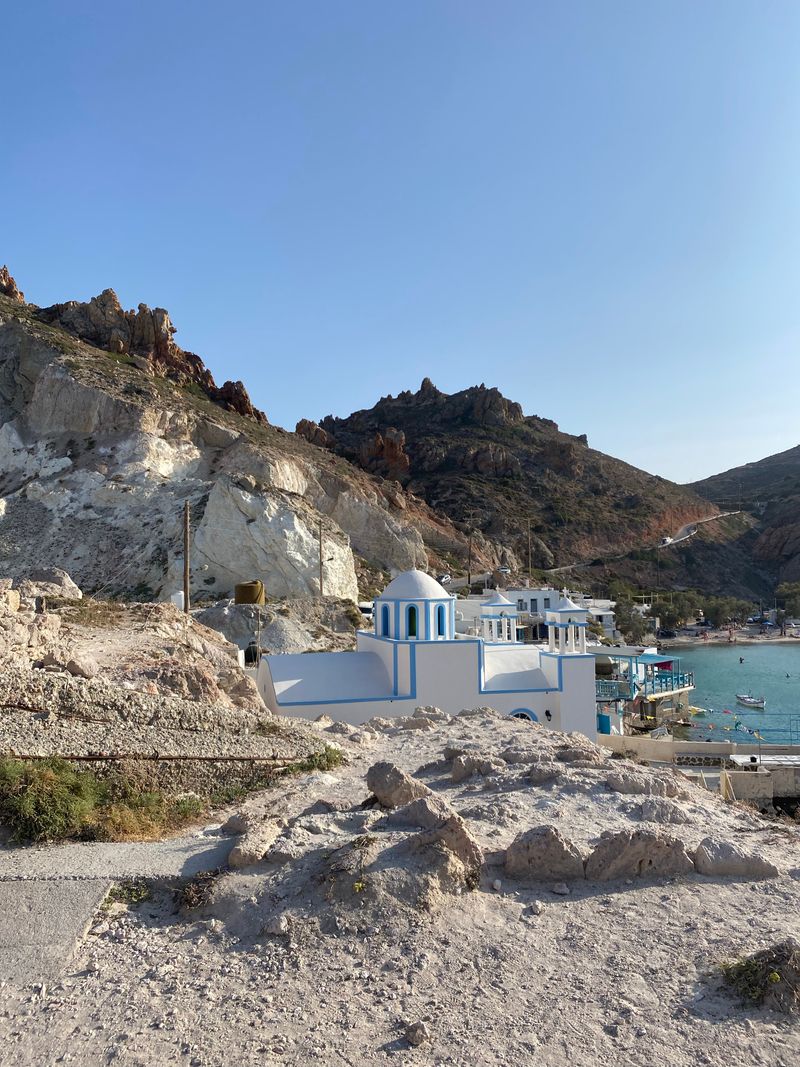 Firopotamos, capelă la mare