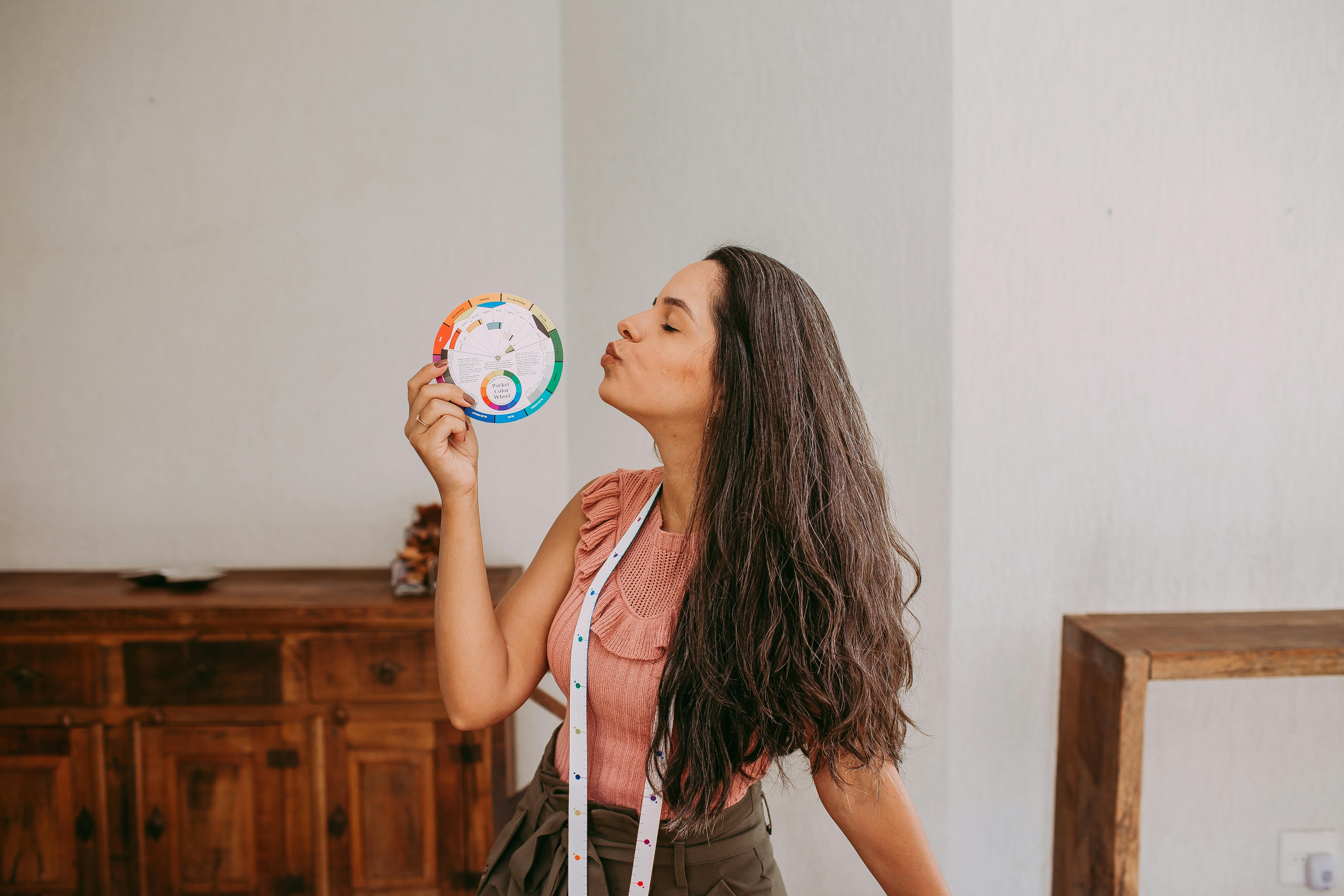 How long should kiss last?