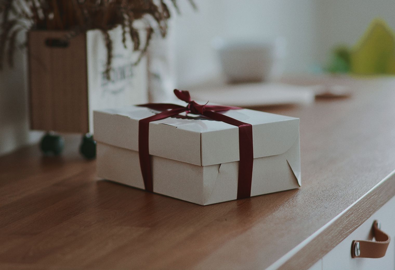 Carlby — professional packers wrapping and boxing belongings