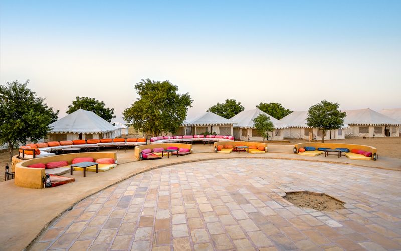 Longitude 131° Luxury Resort