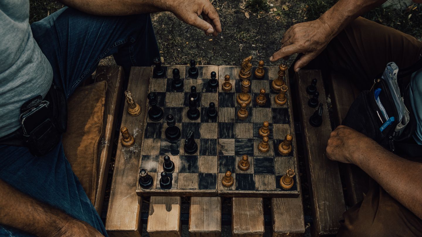 Jeu fini vs jeu infini : la mentalité de Simon Sinek pour viser long terme