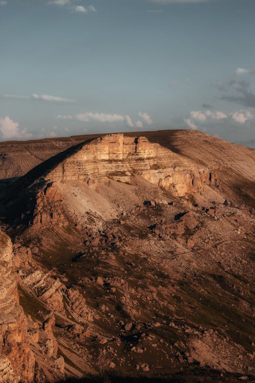 Kostenloses Stock Foto zu berg, bewölkter himmel, drohne erschossen