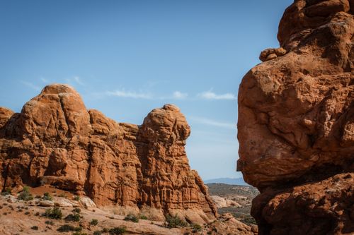 Free Breathtaking sandstone formations under a clear blue sky. Stock Photo