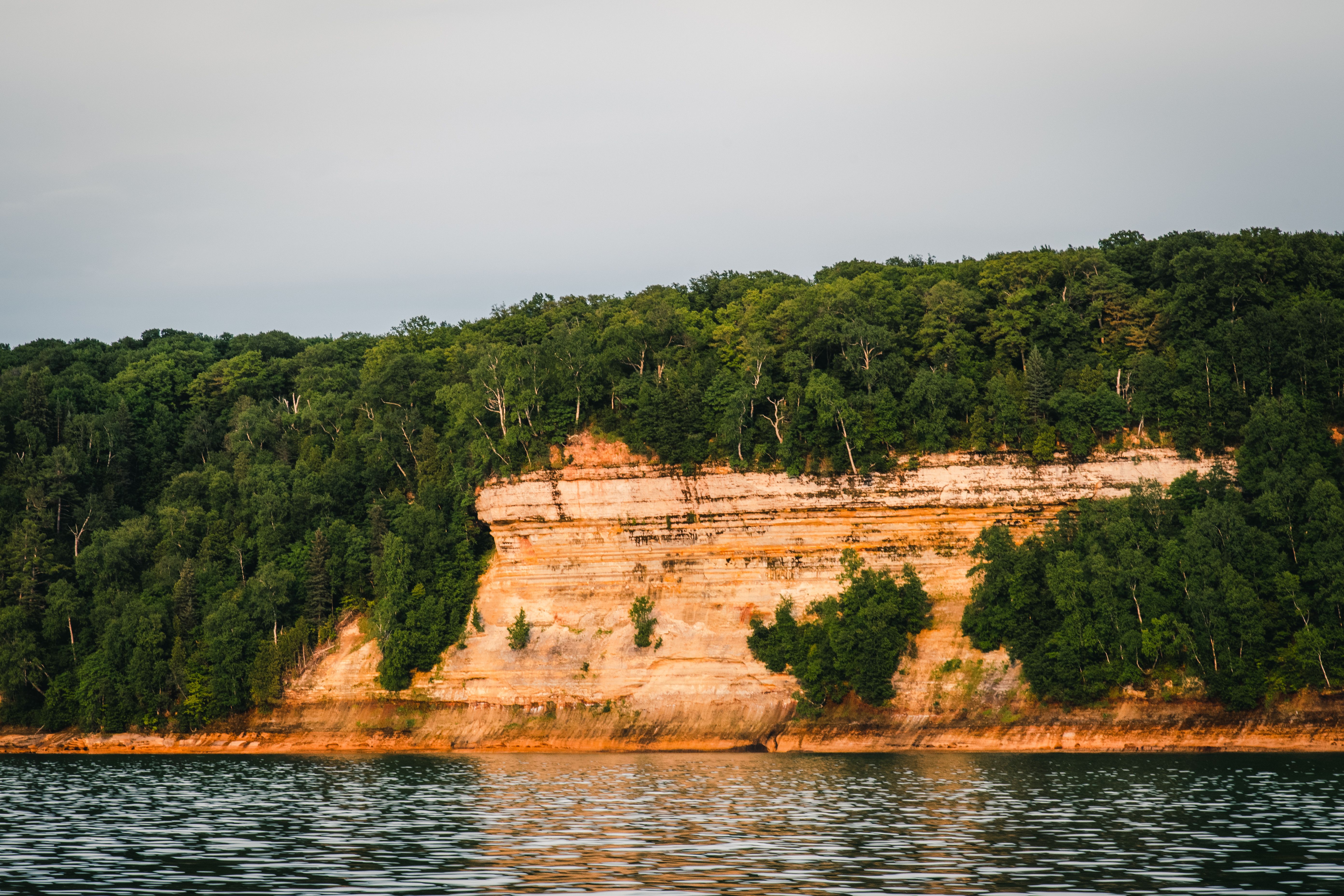 Lakeshore Trail to Mosquito Beach