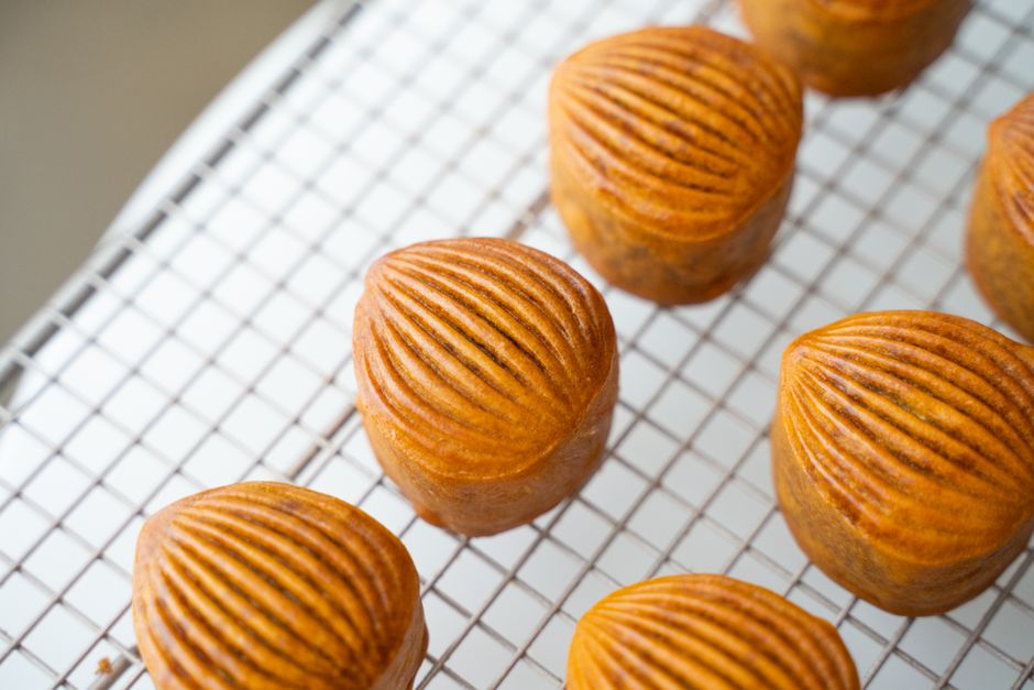 perfectly browned pastries - commercial convection toaster oven perfectly browned pastries - commercial convection toaster oven