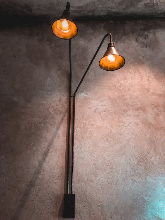 Darmowe zdjęcie z galerii z lampy, mur, mury