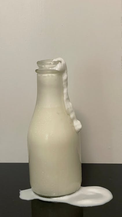 Foto stok gratis botol susu, buih susu, sebotol susu