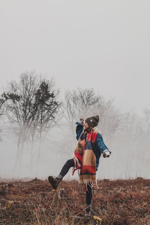 Ilmainen kuvapankkikuva tunnisteilla asu, flunssa, henkilö