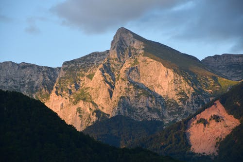 Δωρεάν στοκ φωτογραφιών με βουνό, βουνοκορφή, βραχώδης Φωτογραφία από στοκ φωτογραφιών