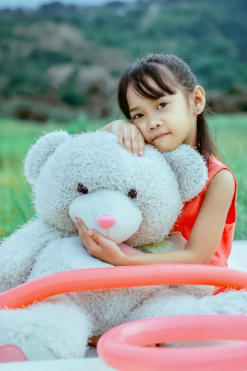 30,400+ Girl With Teddy Bear Stock Photos, Pictures & Royalty-Free
