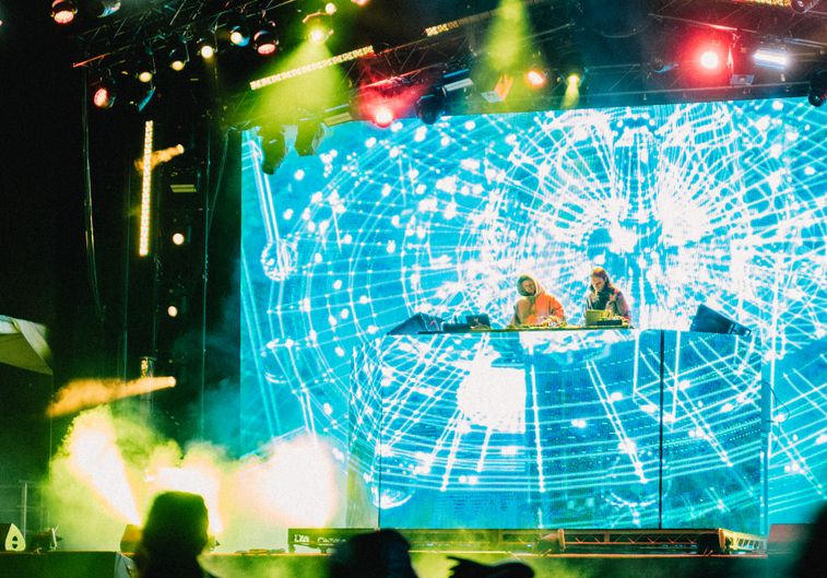 Online Casino: Spielautomaten und Live-Spiele im Überblick